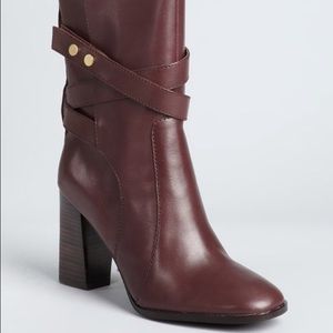 Diane Von Furstenberg
bordeaux  Yardley' boots 10
